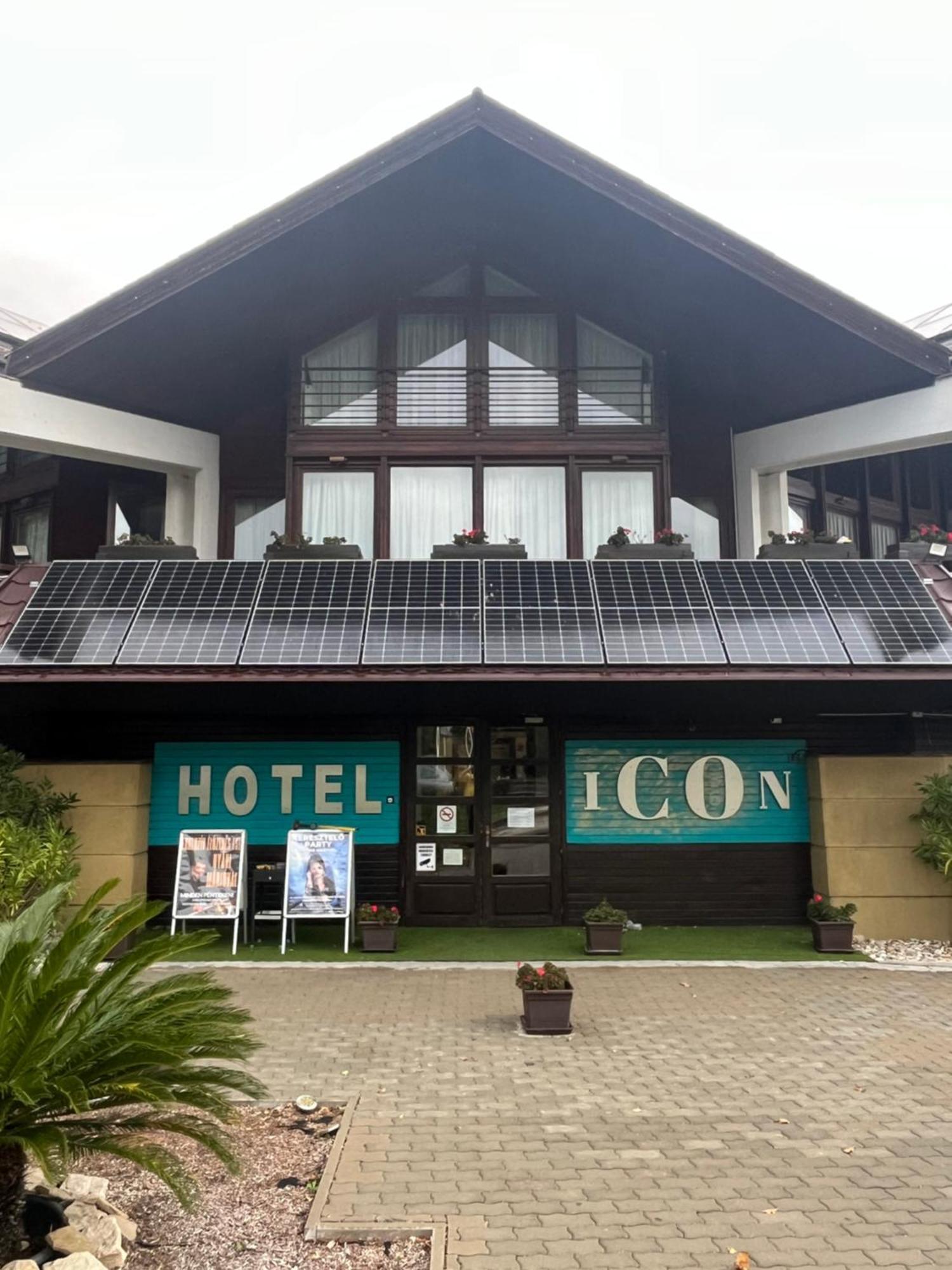 Hotel Icon Ráb Exteriér fotografie
